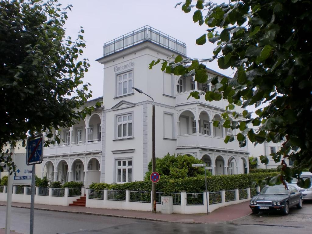 Villa Concordia Apartment Hiddensee ビンツ エクステリア 写真